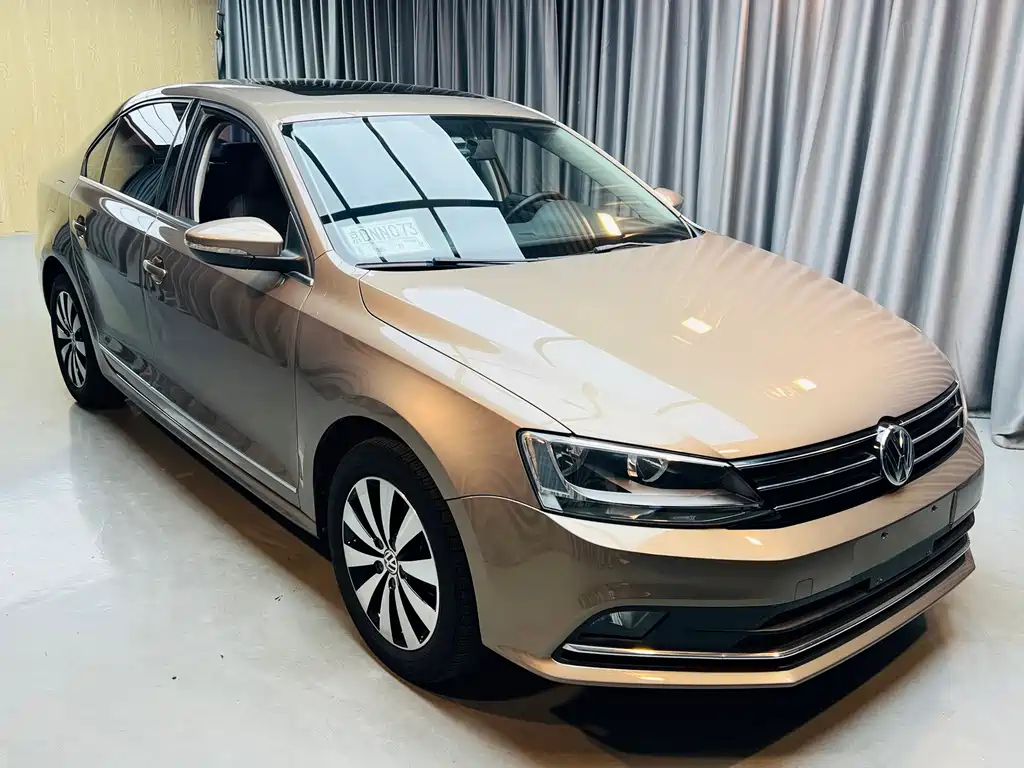 Volkswagen Sagitar — миниатюра 3