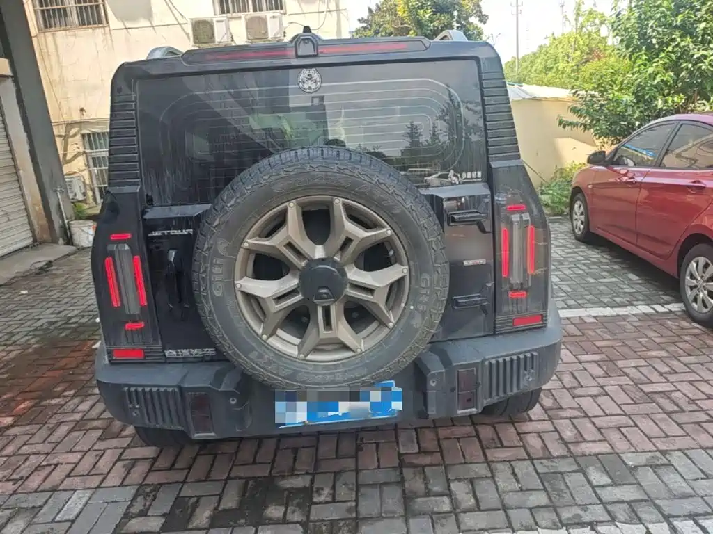 JETOUR Traveller 2023 2.0T