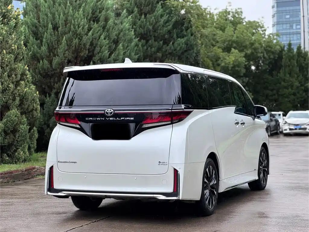 Toyota Vellfire 2025 2.5L
