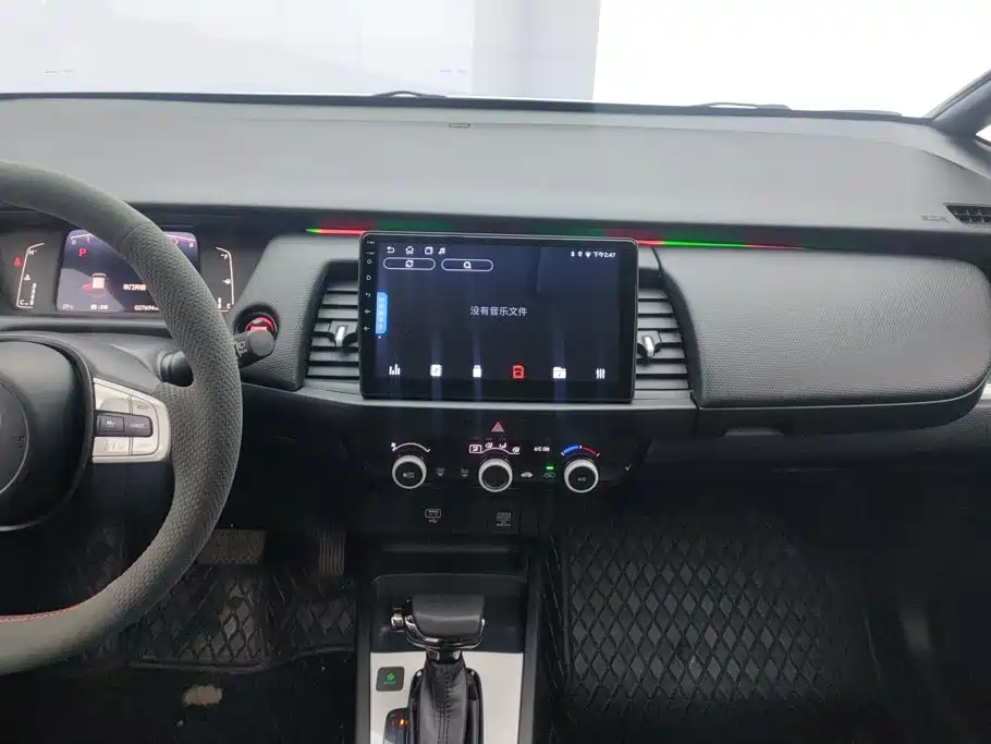 Honda Fit — миниатюра 13