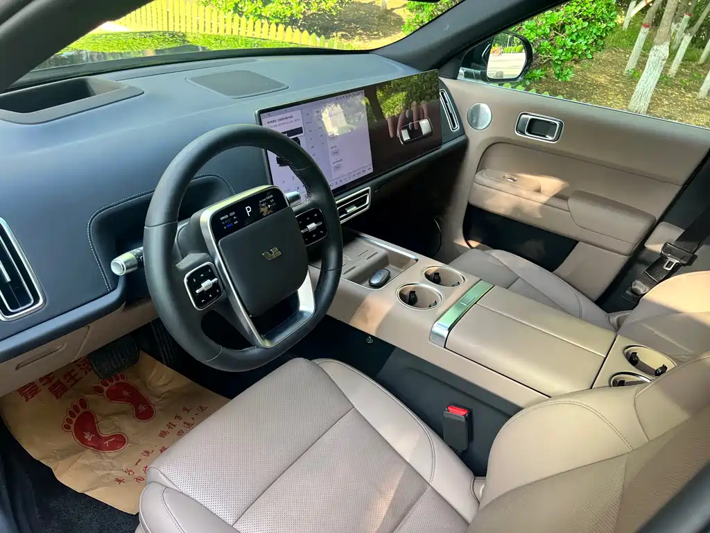 Li Auto L8 2025 Pro