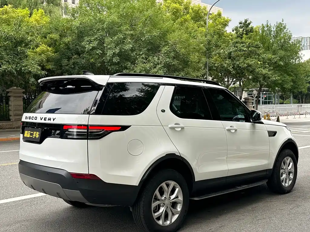 Land Rover Discovery — миниатюра 25