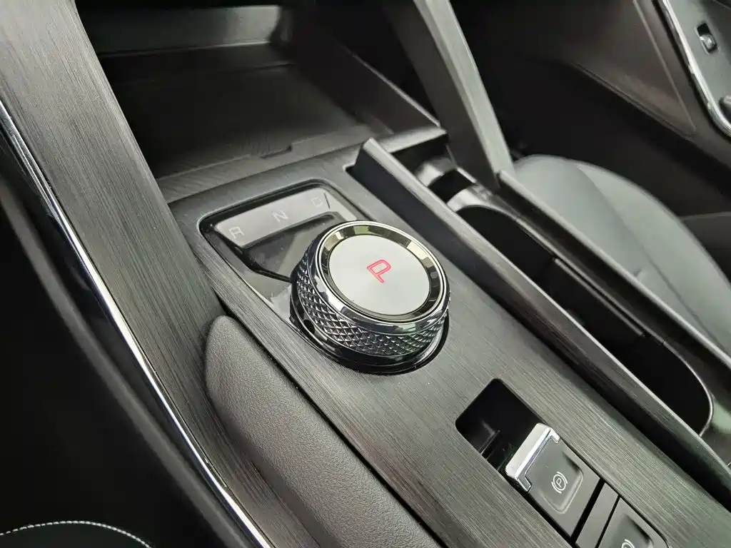 Haval H6 New Energy — миниатюра 13