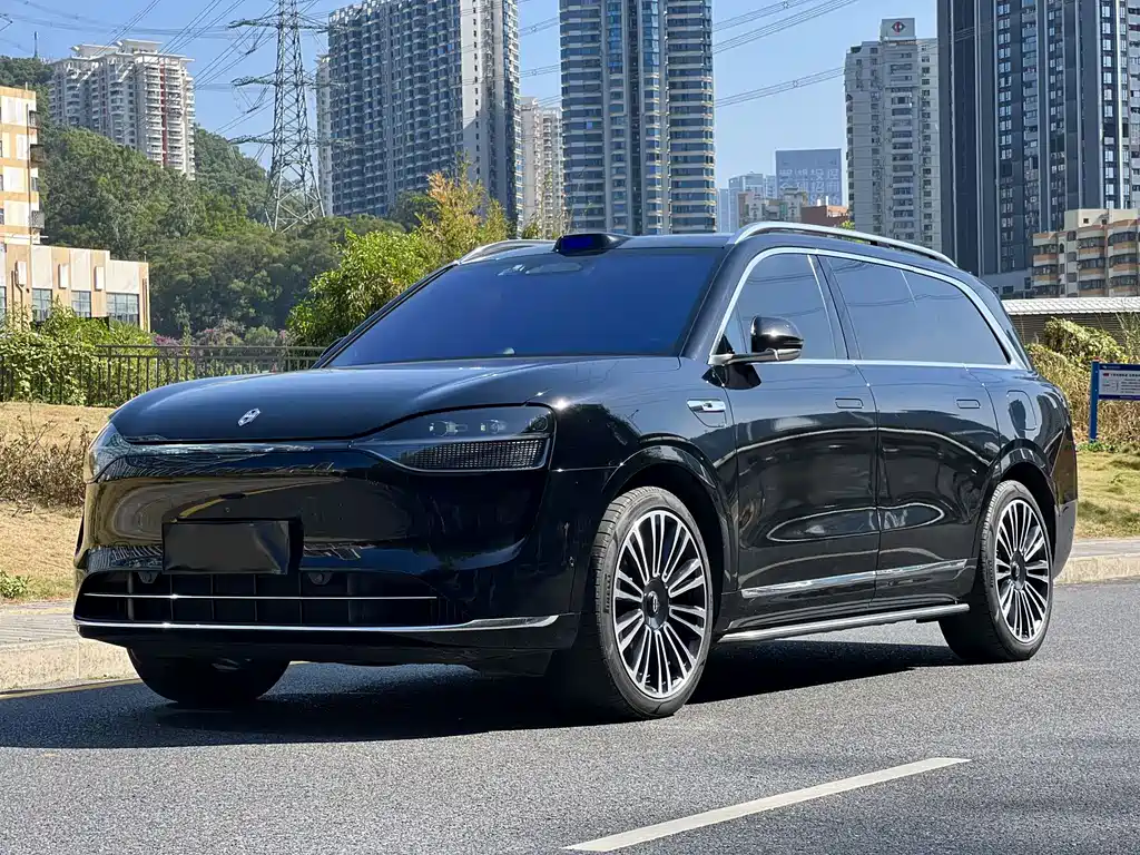 AITO ASK THE WORLD M9