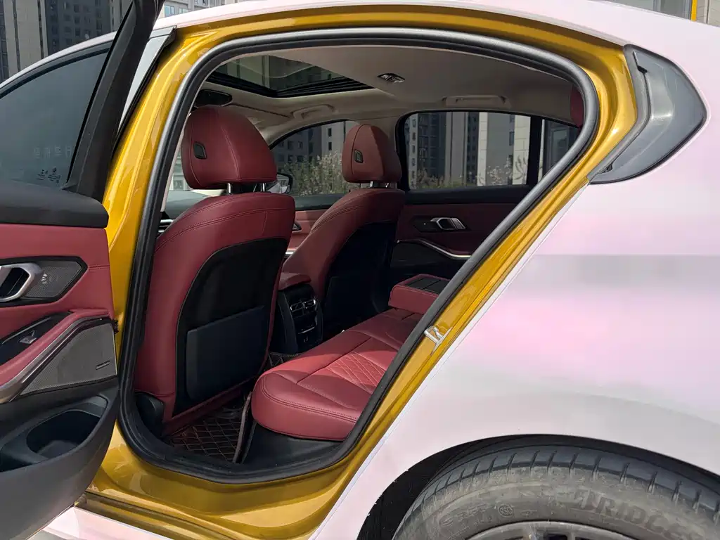 BMW 3 Series — миниатюра 11