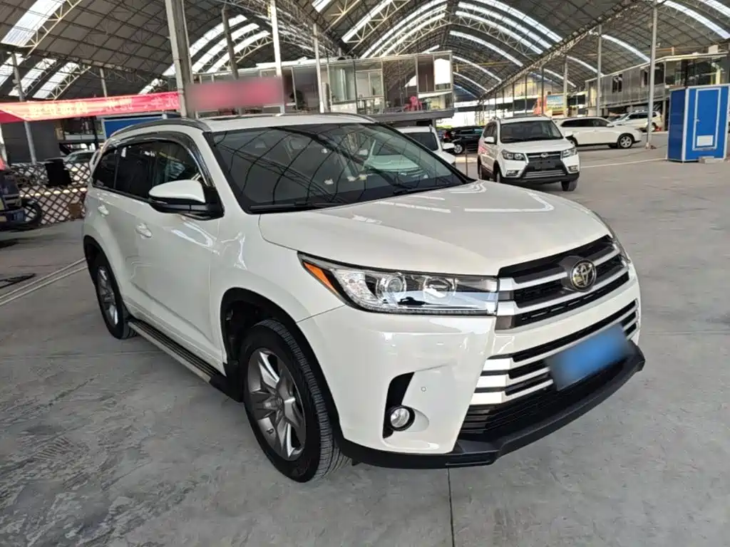 Toyota Highlander — миниатюра 4