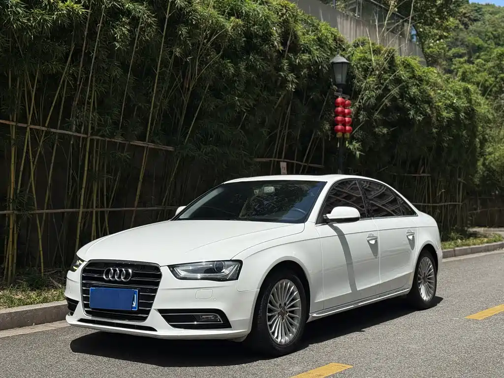 Audi A4L 2016