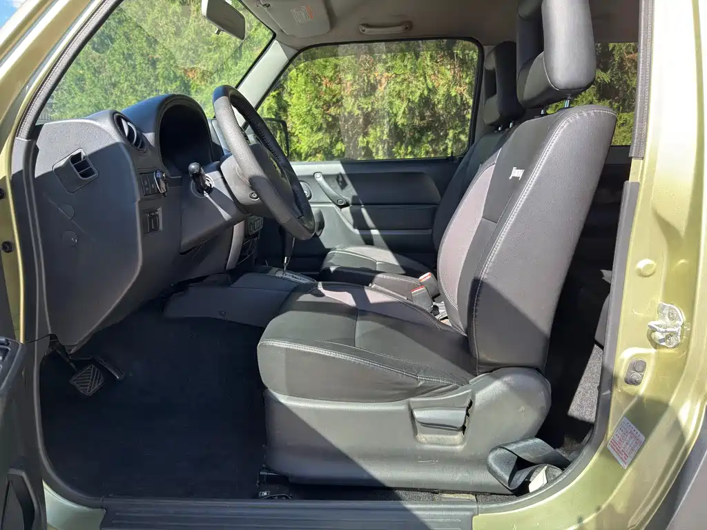 Suzuki Jimny — миниатюра 3