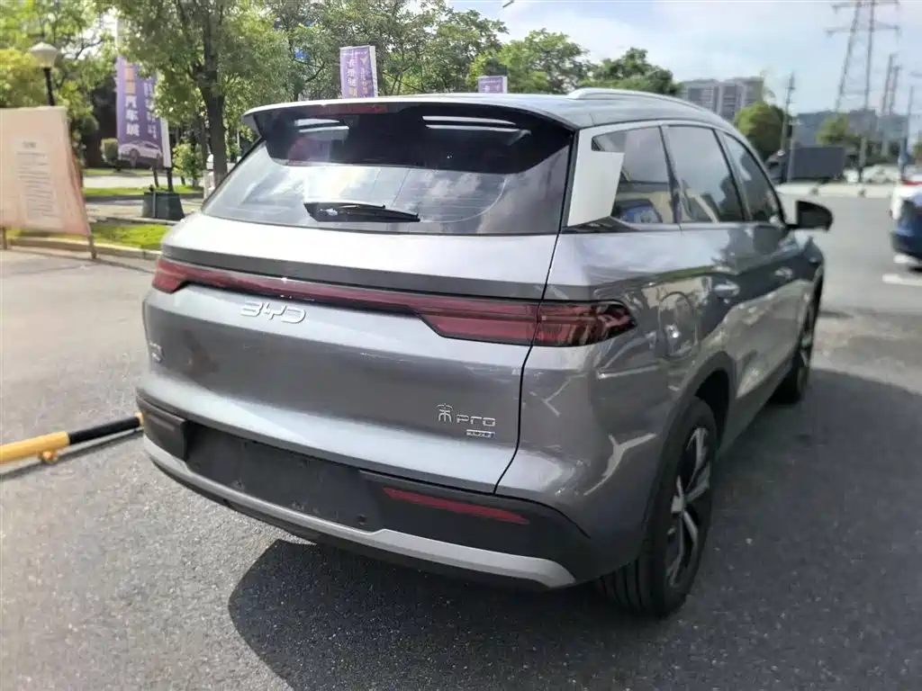BYD Song Pro Pro 2026 DM-i 220KM