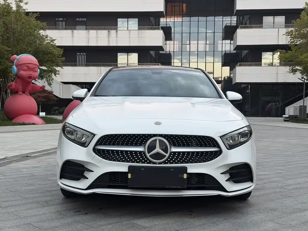 Mercedes-Benz A-Class — миниатюра 2