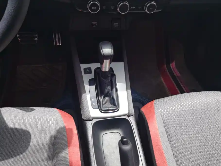 Honda Life — миниатюра 16