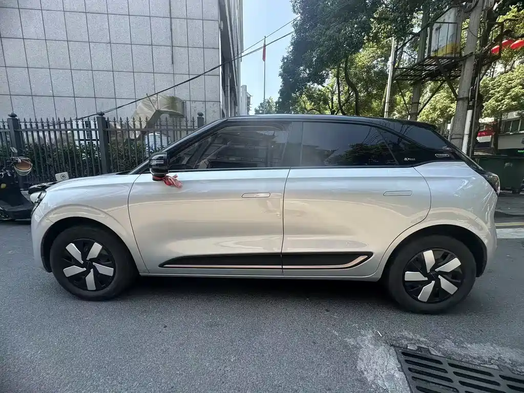 Dongfeng 01 2024 330 Air
