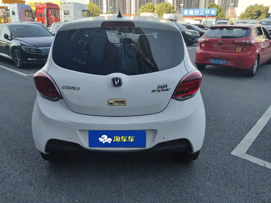 Changan Benben E-Star — миниатюра 4