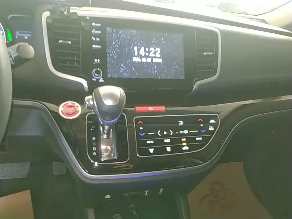 Honda Odyssey — миниатюра 13