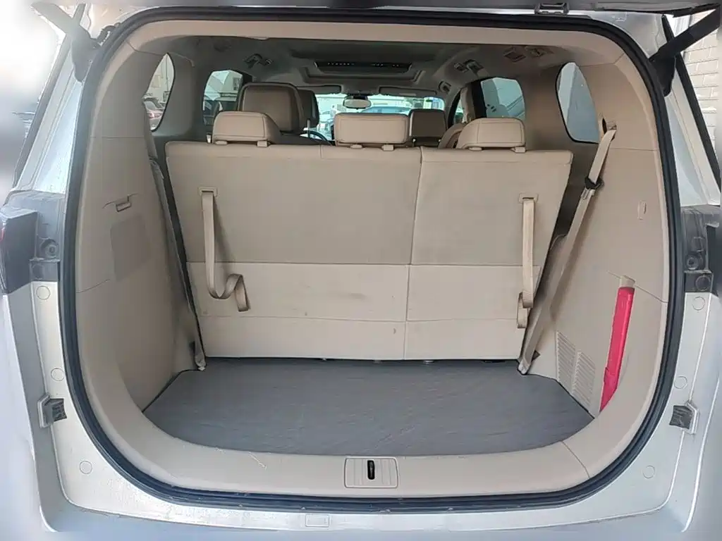 Buick GL8 Hybrid — миниатюра 24