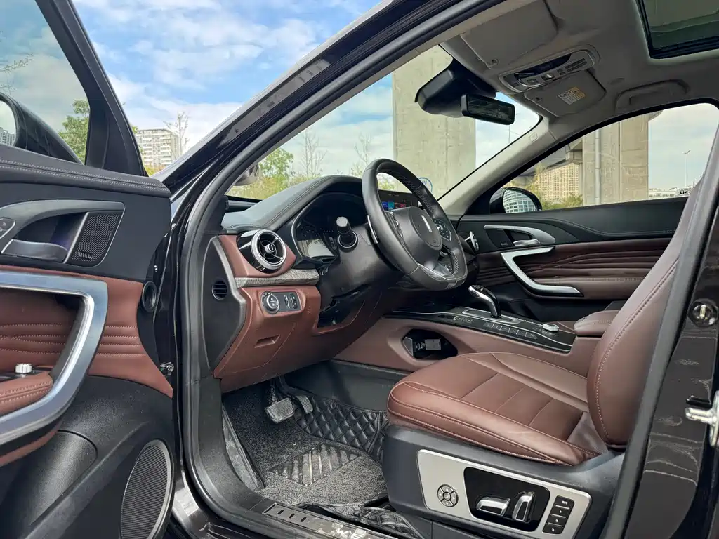 WEI PAI WEI BRAND VV7