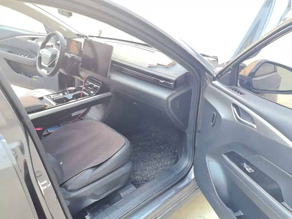 Wuling Xingguang — миниатюра 19