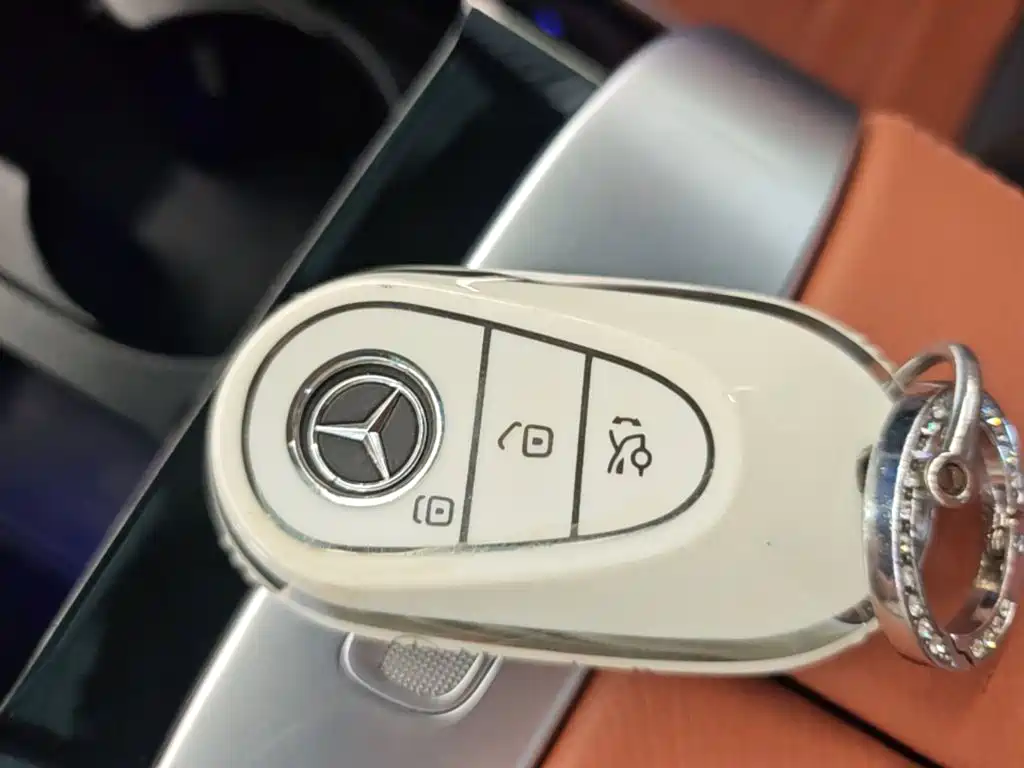 Mercedes-Benz C-Class — миниатюра 9
