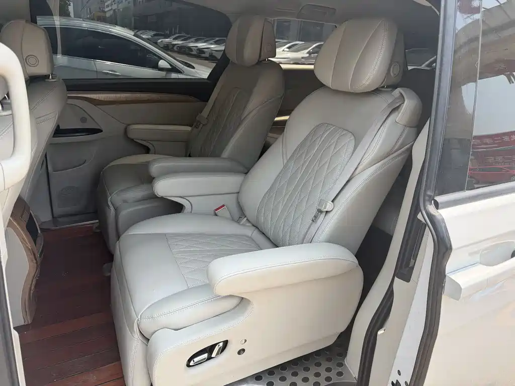 Buick GL8 2017 ES 28T Comfort V