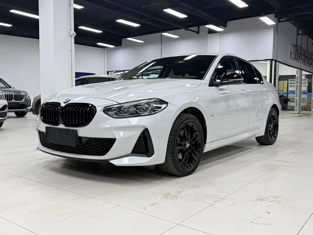 BMW 1 Series 2022