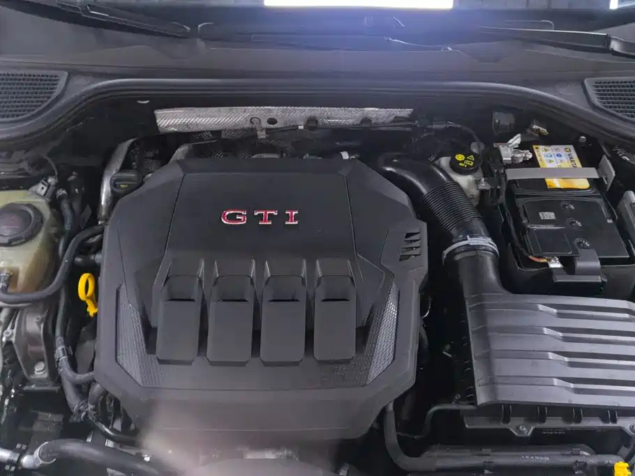 Volkswagen Golf GTI — миниатюра 10