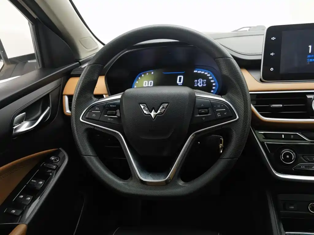 Wuling Hongguang S3 — миниатюра 11