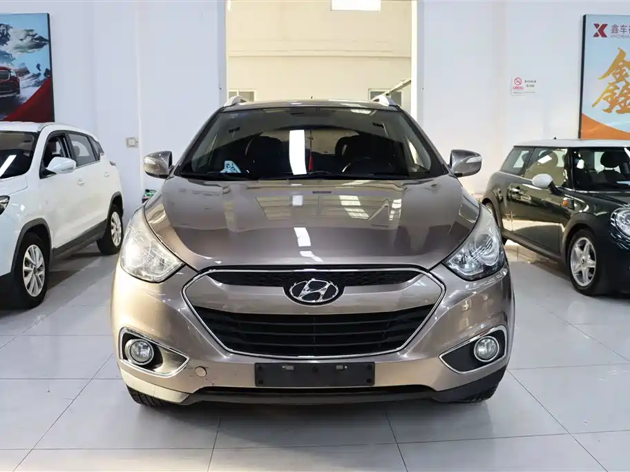 Hyundai BAIC Hyundai ix35 ix35 2013 2.0L AT GLS V