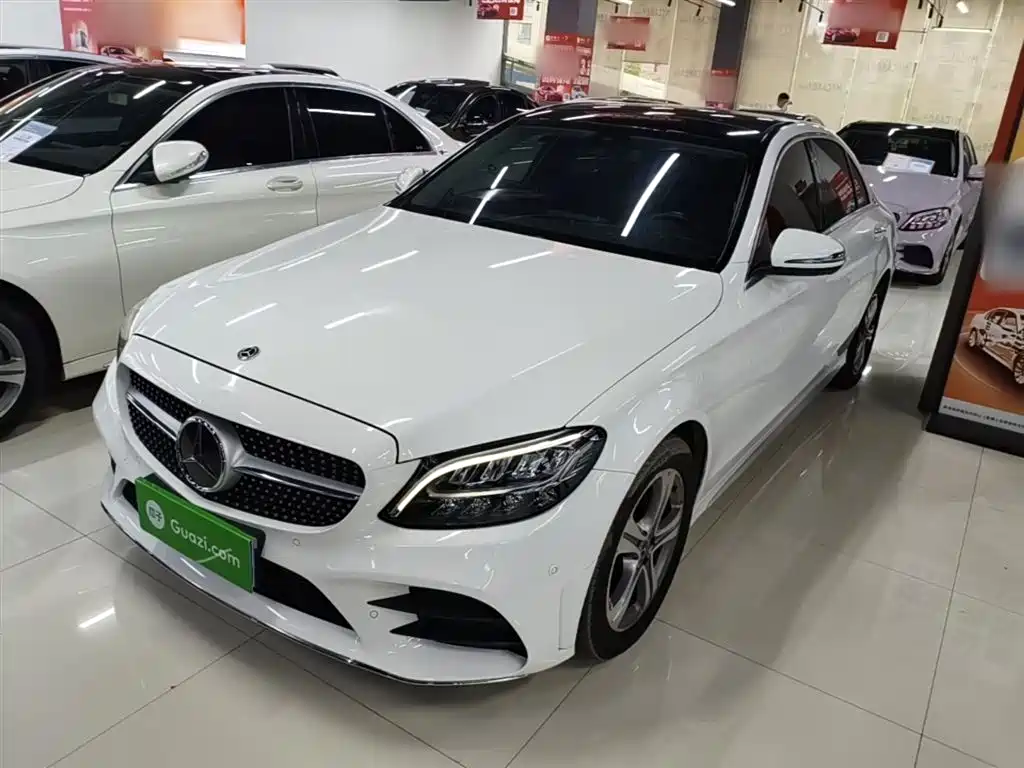 Mercedes-Benz C-Class 2021