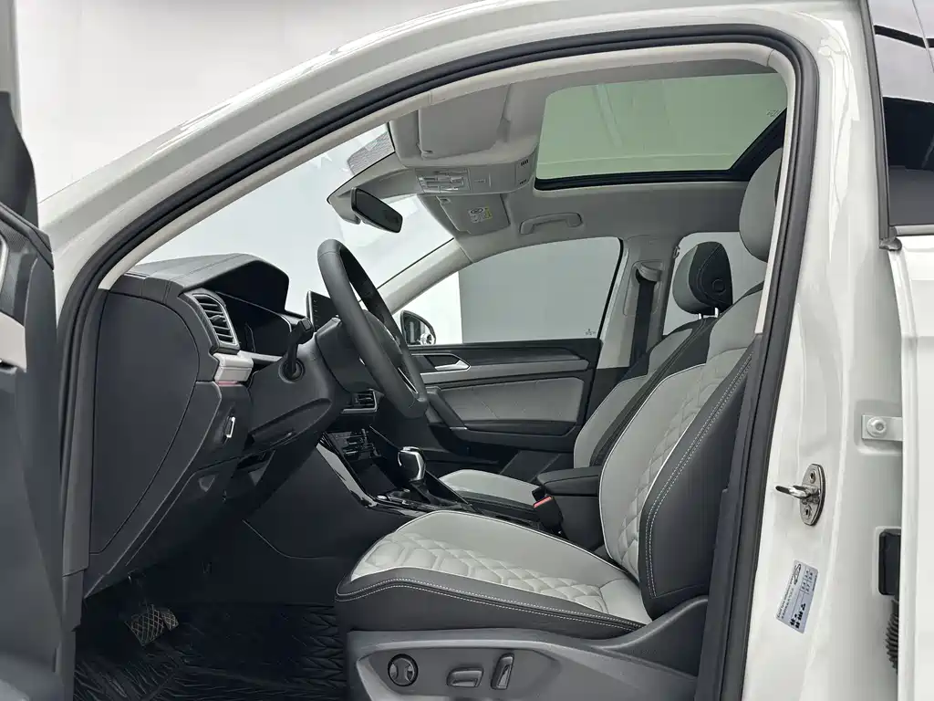 Volkswagen Tayron 2023 280TSI Luxury Plus