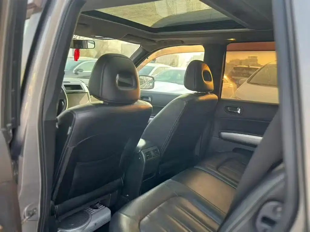 Nissan X-Trail — миниатюра 6