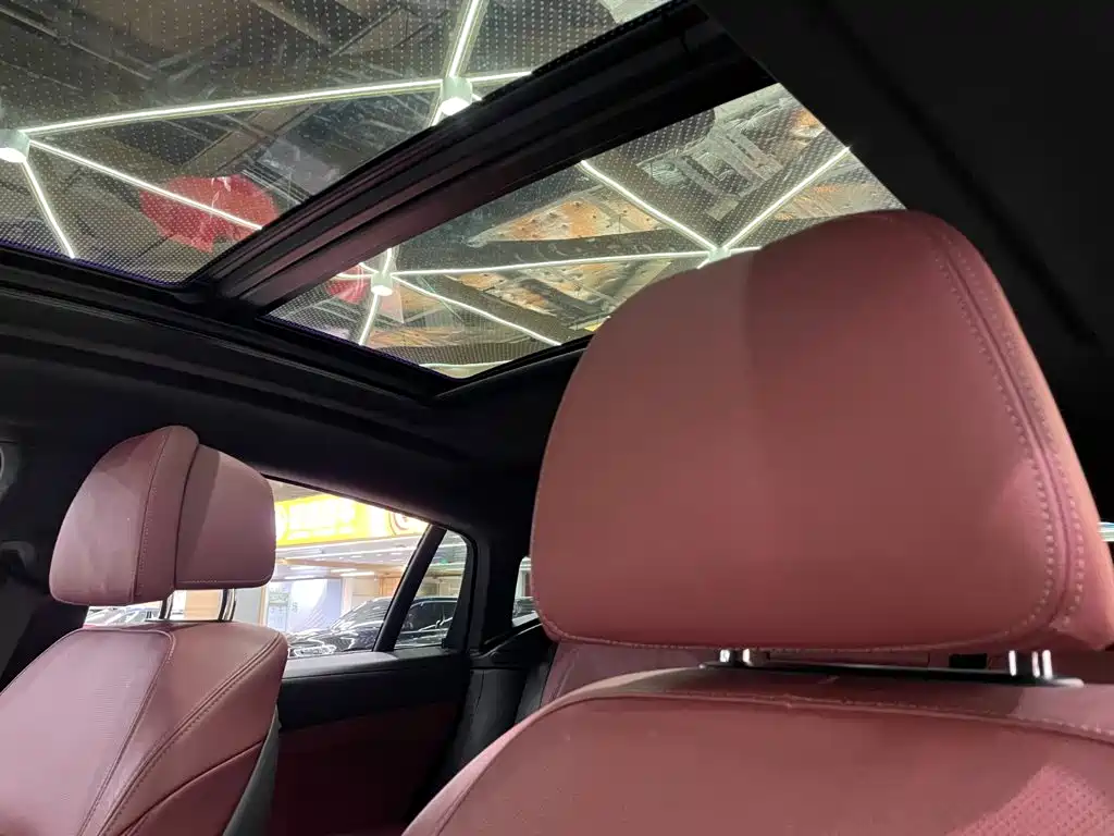 BMW X6 — миниатюра 10