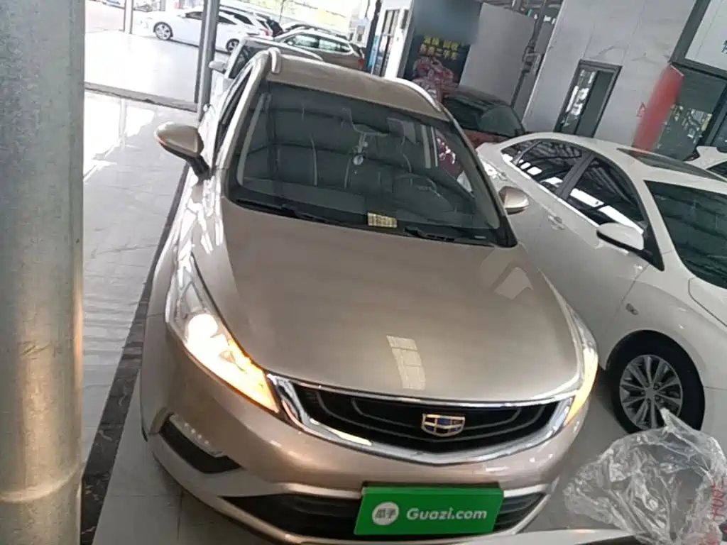 Geely Emgrand GS — миниатюра 3