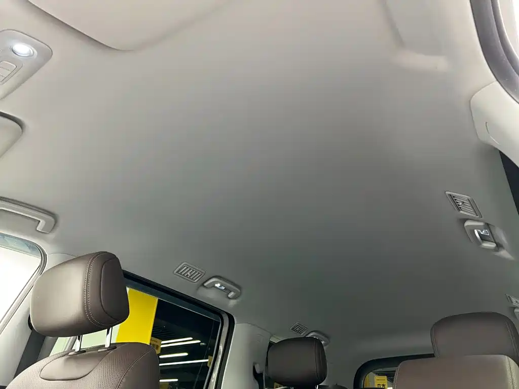 Wuling Xingguang 730 New Energy — миниатюра 20