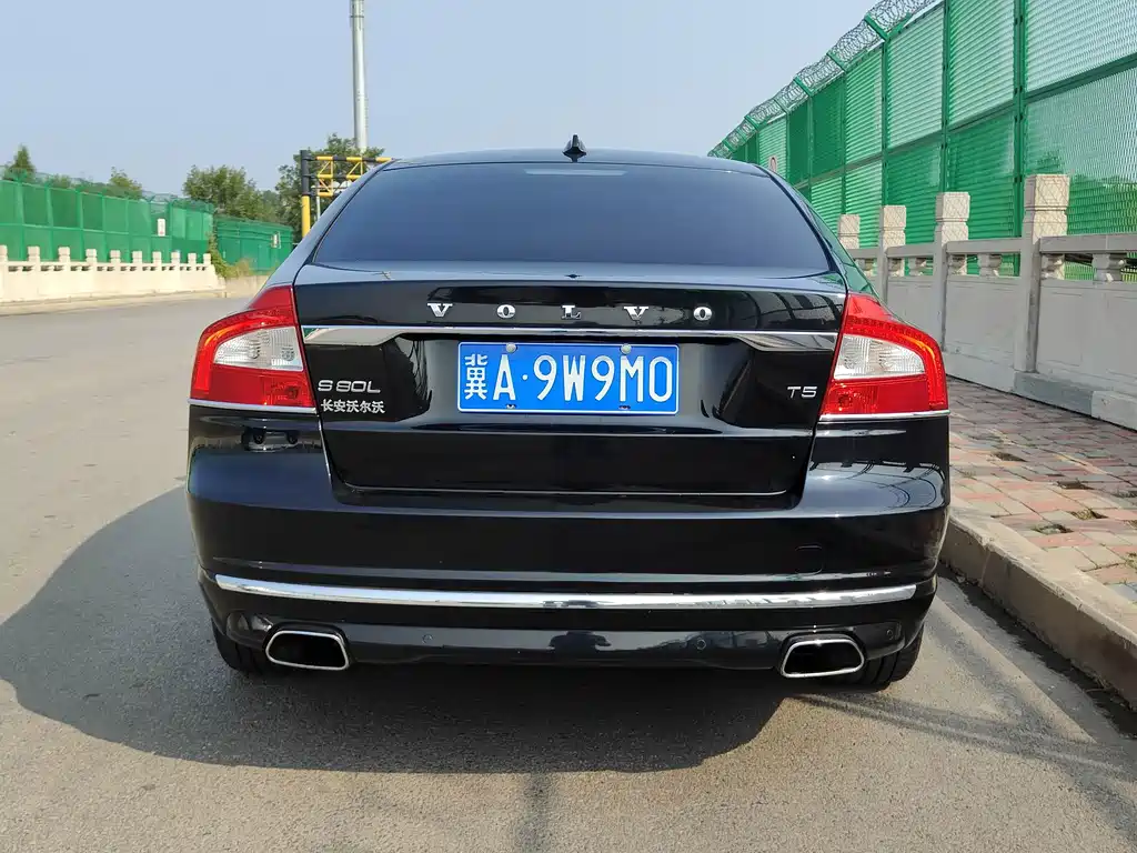 Volvo S80L — миниатюра 5