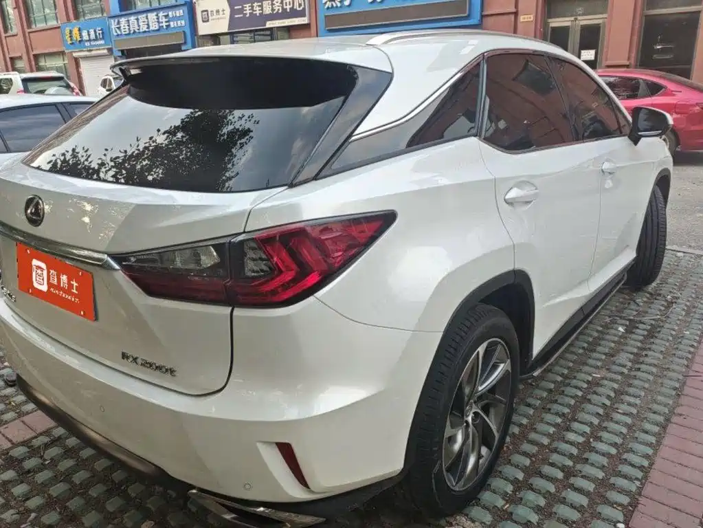 Lexus RX — миниатюра 3