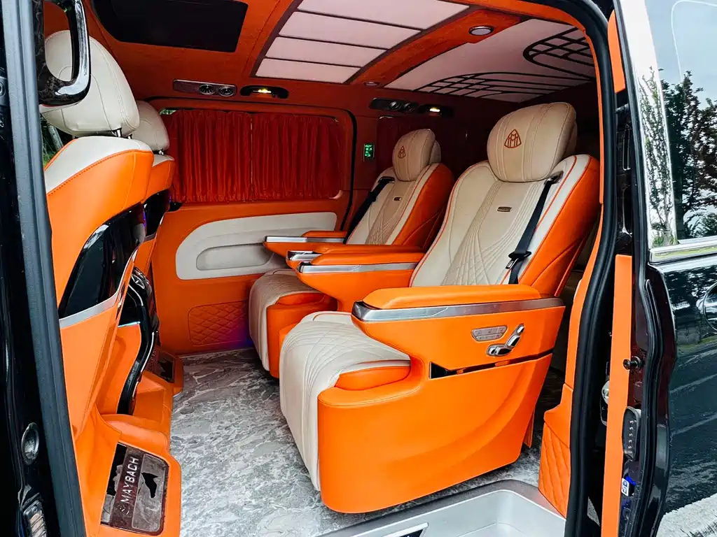 Mercedes-Benz Vito 2021 2.0T 7 мест
