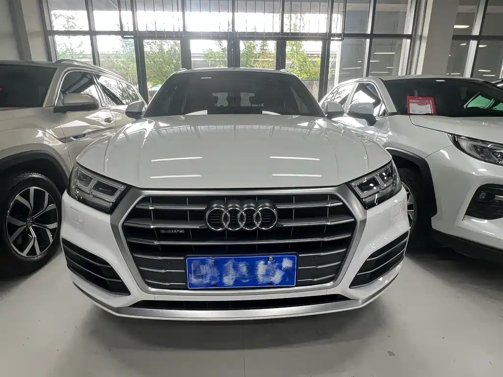 Audi Q5L 2020 40 TFSI Fashion
