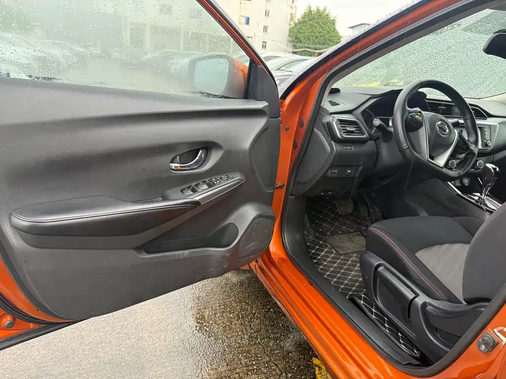 Nissan Bluebird — миниатюра 4