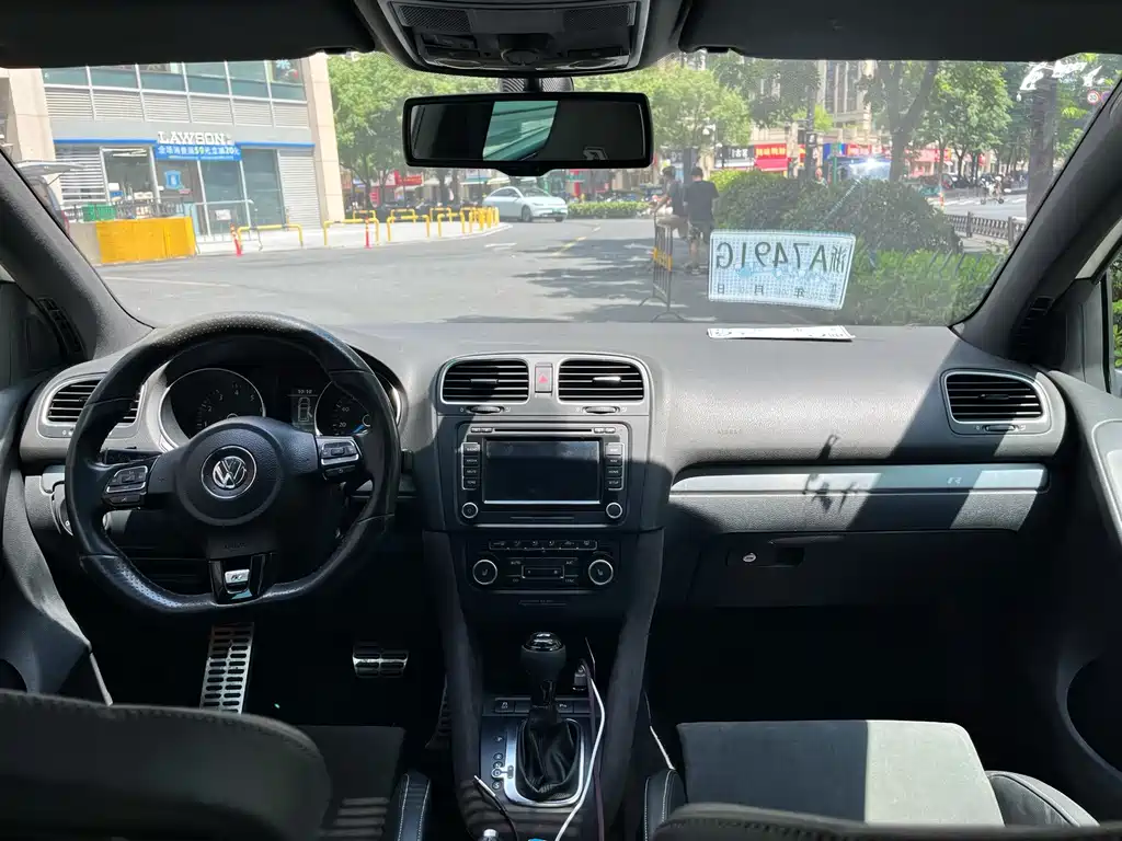 Volkswagen Golf (Import) — миниатюра 14