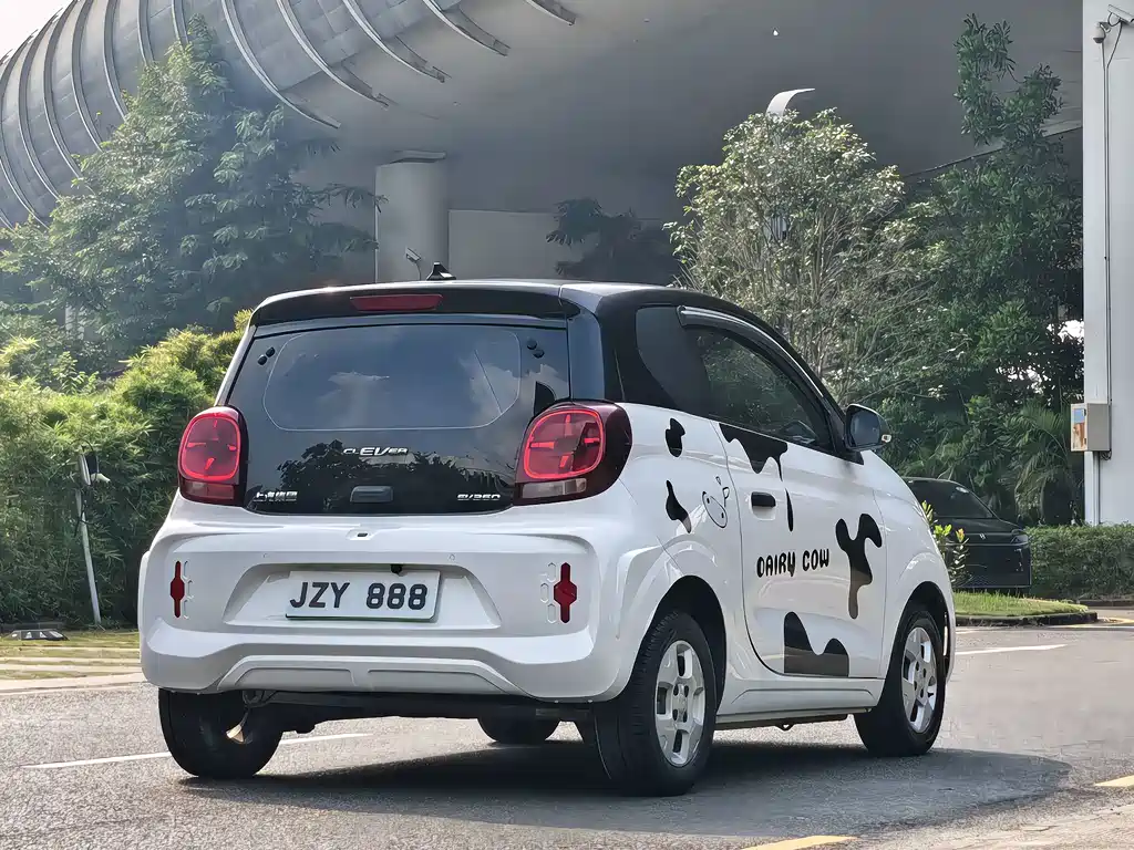 Roewe Clever — миниатюра 7