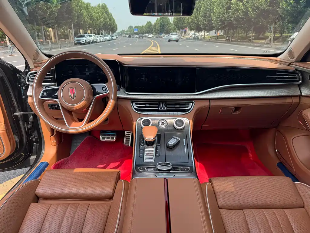 Hongqi H9 2022 2.0T