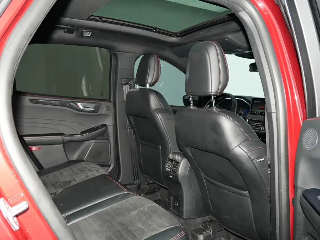 Ford Escape — миниатюра 11