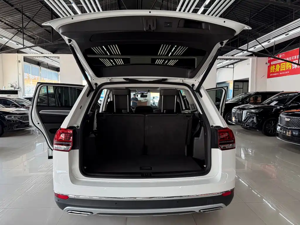 Volkswagen Teramont — миниатюра 14