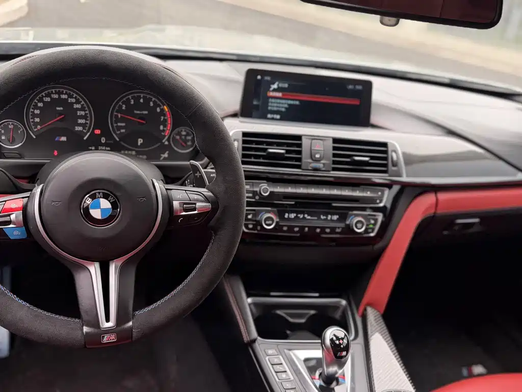 BMW M4 2017 M4
