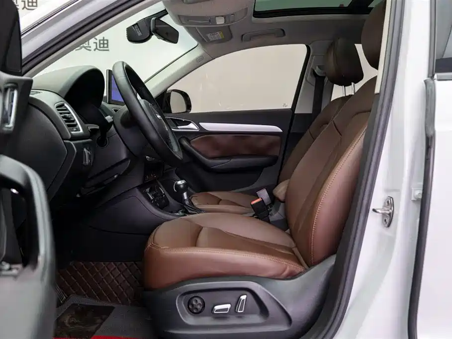 Audi Q3 2018 30 35 TFSI Fashion