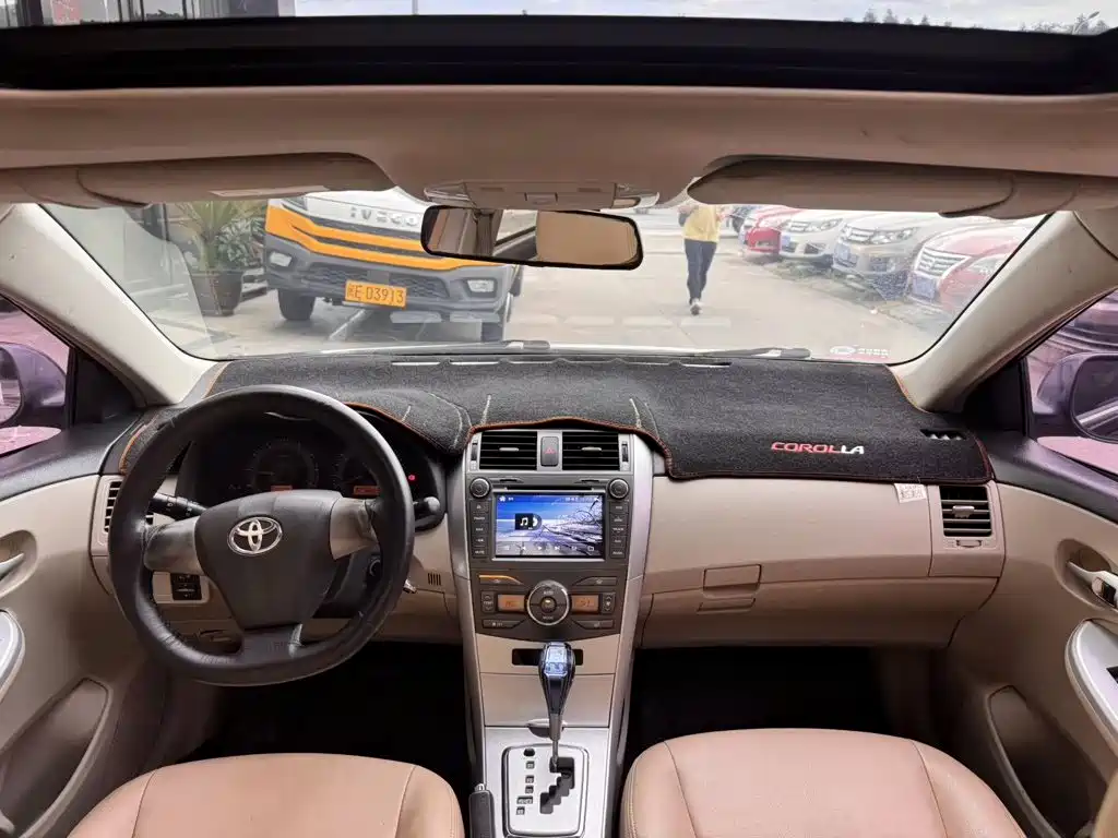 Toyota Corolla — миниатюра 8