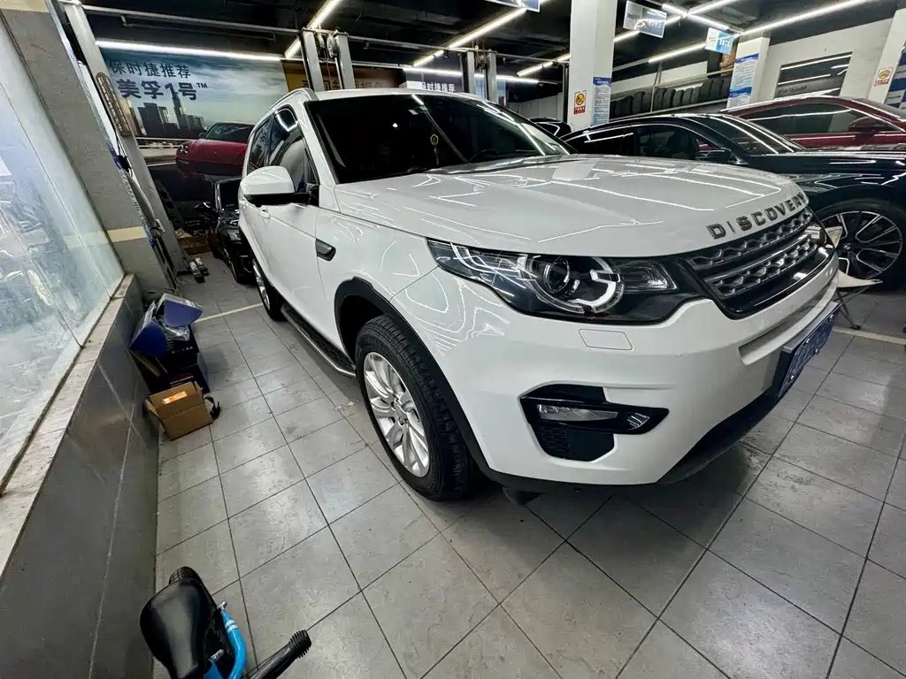 Land Rover Discovery Sport — миниатюра 3