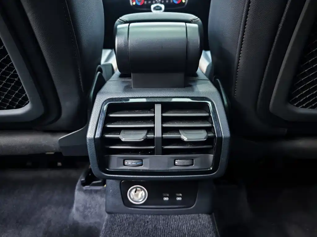 Audi Q3 — миниатюра 15