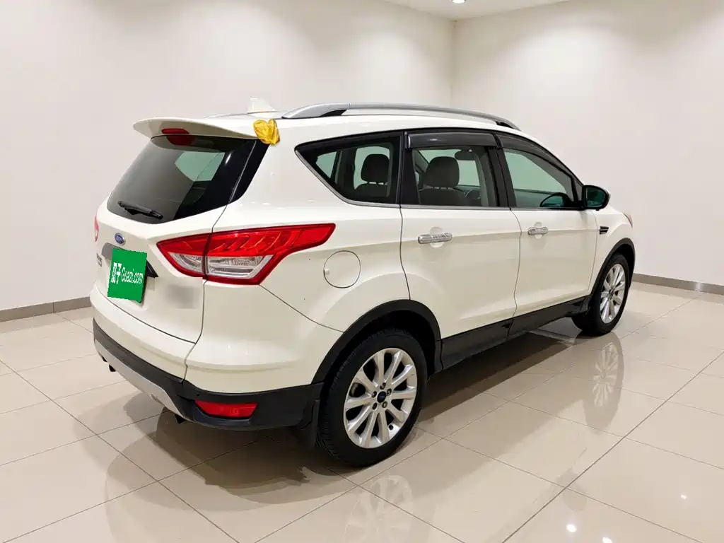 Ford Kuga — миниатюра 6