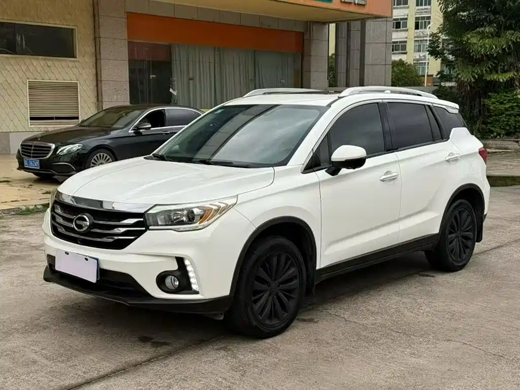 2017 GAC Trumpchi GS4 - zdjęcie 1 z 8